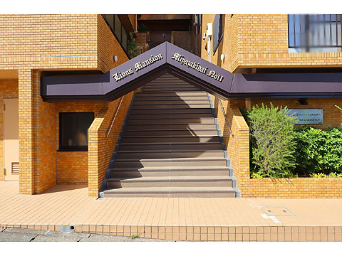 エントランス　エントランス入口