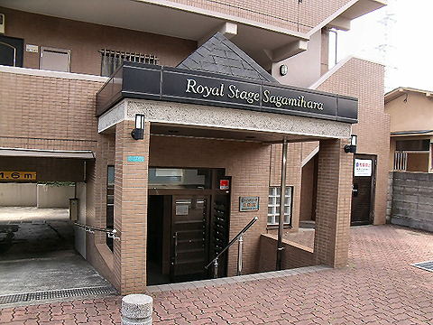 その他共用部 エントランス2