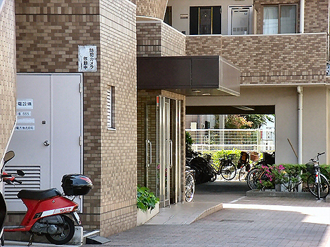 その他共用部 エントランス2