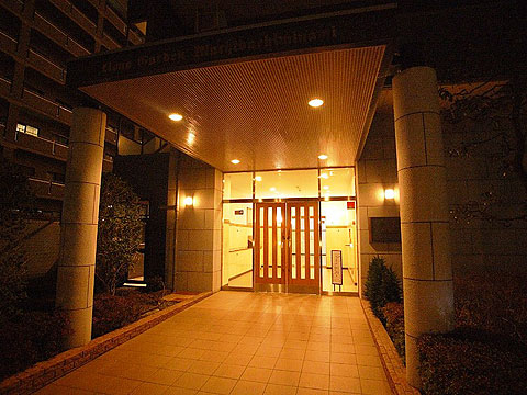 エントランス 正面エントランス