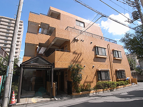 現地外観写真 タイル貼りの外観です