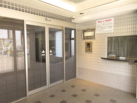 エントランス　エントランス