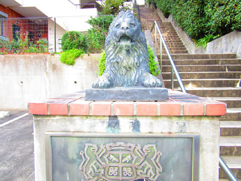 その他共用部　ライオン像