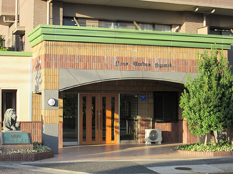 エントランス　エントランスアプローチ