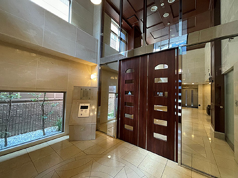 エントランス エントランス