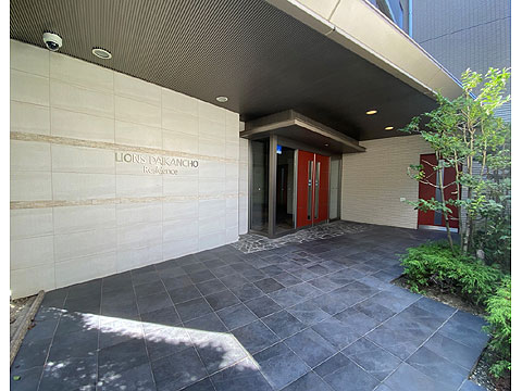 エントランス　エントランス