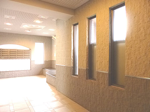 ロビー 石とタイルが設えてあるロビー