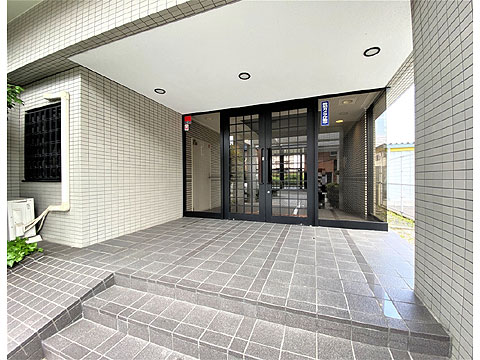 エントランス エントランス