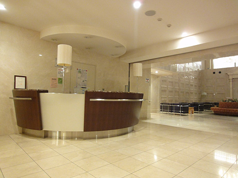 エントランス 管理員カウンター