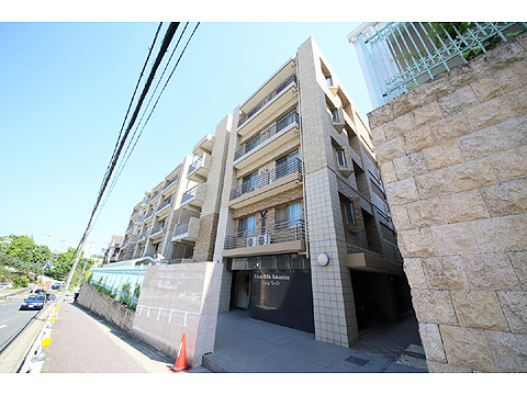 現地外観写真 2番館建物外観