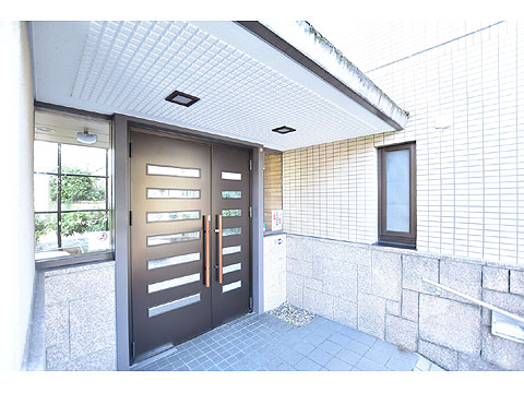 エントランス　メインエントランス