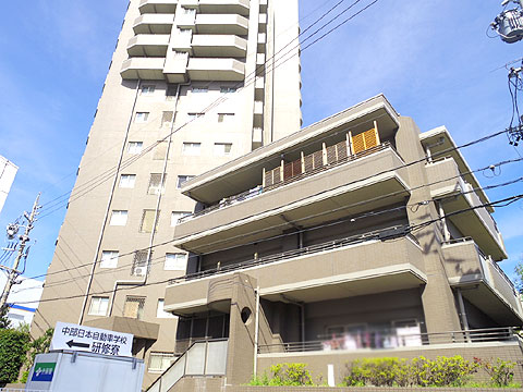 現地外観写真 低層棟