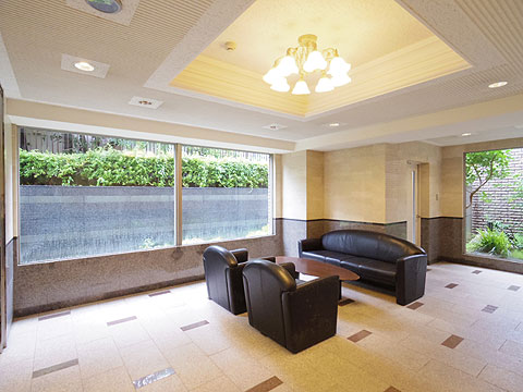 ロビー 大切なゲストを迎えるソファーを配したロビー