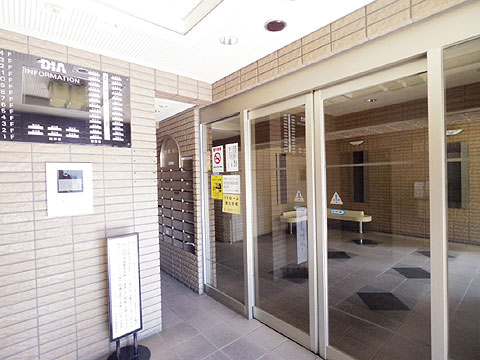 エントランス　ロビー