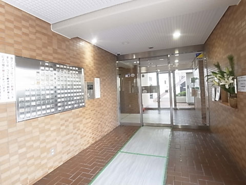 エントランス　エントランス