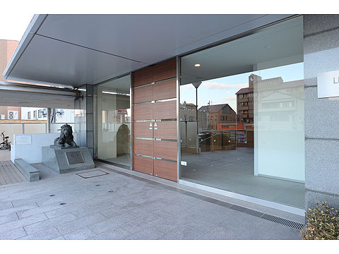 エントランス エントランス