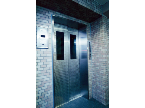 その他共用部　エレベーター