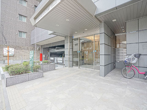 エントランス エントランス