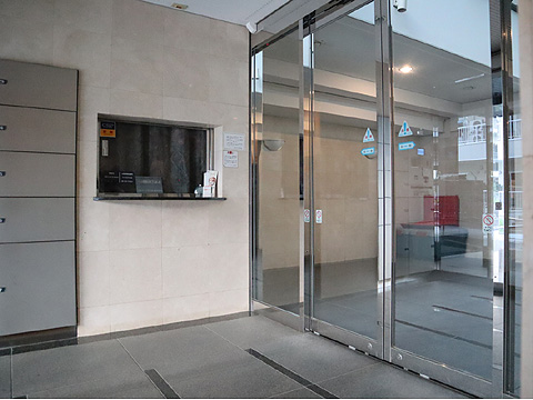 エントランス 風除室