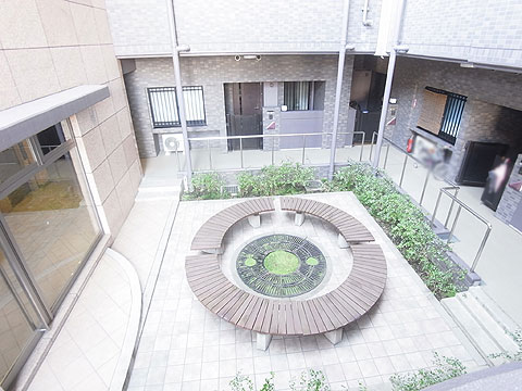 その他共用部　敷地内　中庭
