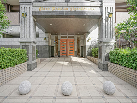 エントランス　エントランス