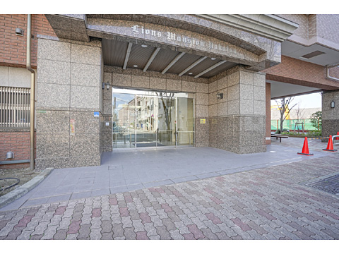 エントランス エントランス