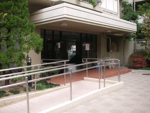 その他共用部 エントランス2