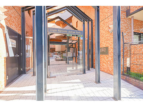 エントランス　エントランス