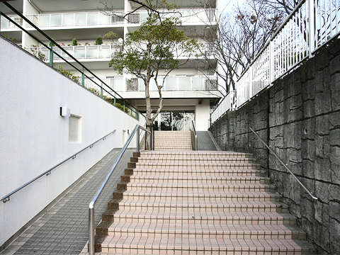 その他共用部 エントランス2