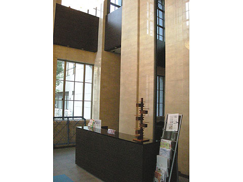 ロビー コンシェルジュカウンター