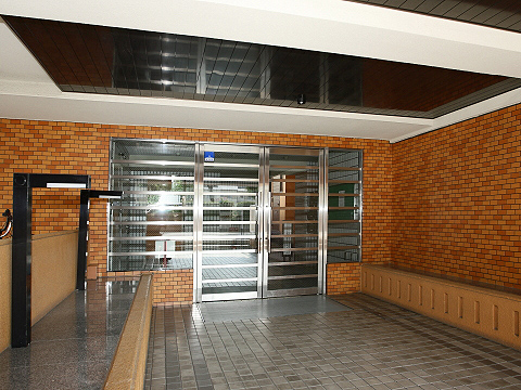 その他共用部 エントランス2