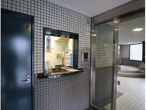 エントランス　IMG_3817