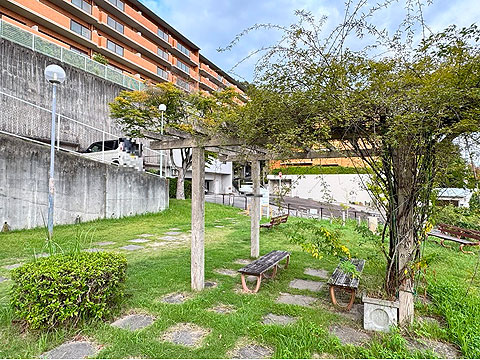 その他共用部　隣接公園