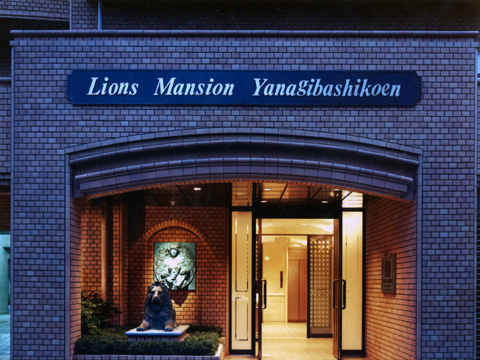 その他共用部 正面玄関2