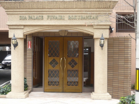 その他共用部 エントランス2