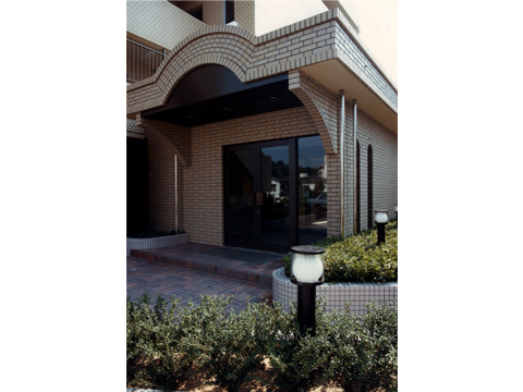 その他共用部　エントランスポーチ