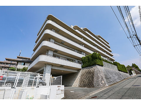 現地外観写真　1Q5A0103