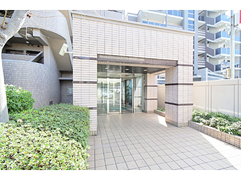 エントランス　サーパス姪浜駅前 1