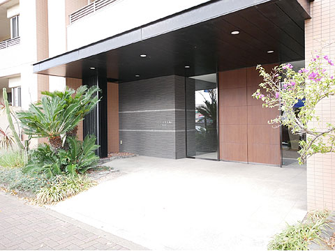 エントランス エントランス