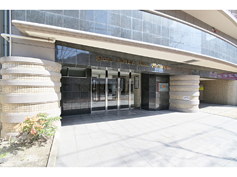 エントランス ライオンズステーションプラザ姪浜 1