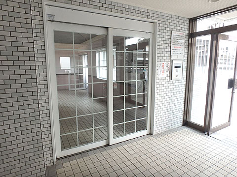 エントランス　エントランス