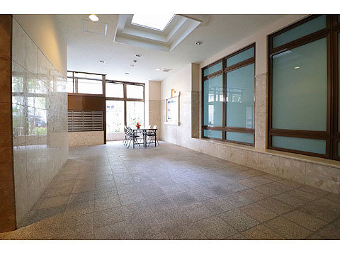 その他共用部 エントランス内