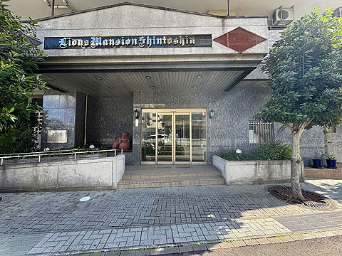 エントランス　IMG_2299