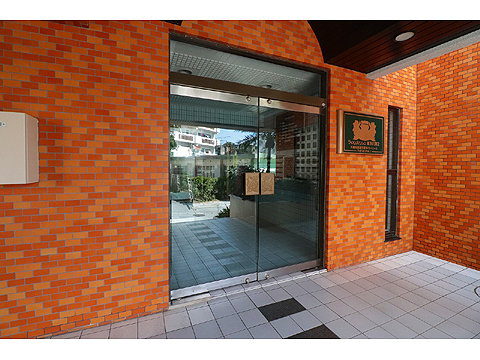 エントランス　IMG_8675