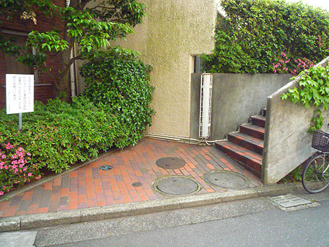 その他共用部　エントランス2