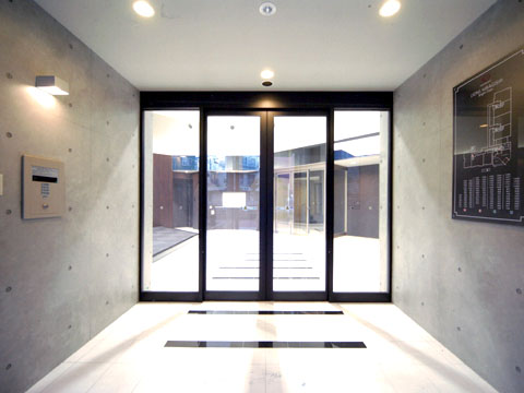 その他共用部 風除室