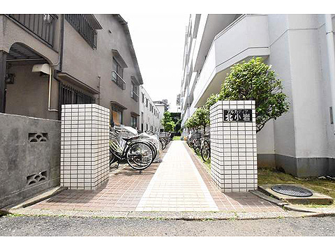 エントランス　エントランス