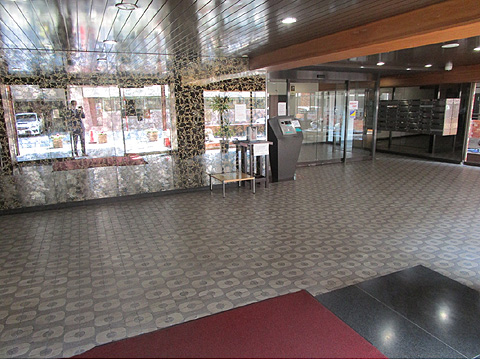 ロビー　IMG_3279