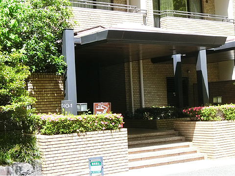 エントランス ノースO4