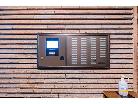 エントランス　オートロック